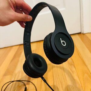 Beats by Dr. Dre Solo HD Wired On-Ear Headphones
